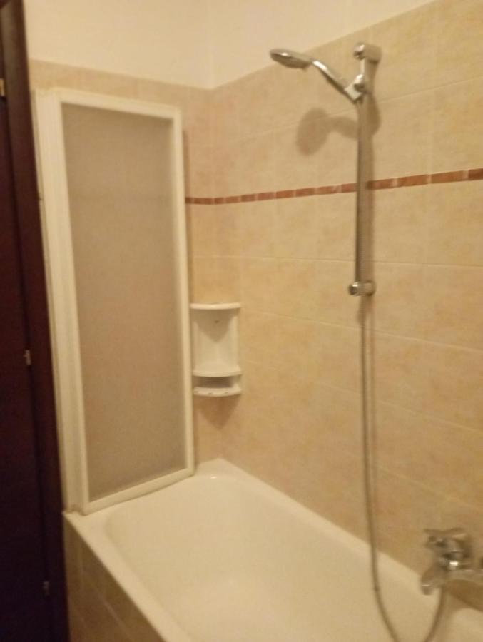 דירות ברסו Niguarda Alfred House מראה חיצוני תמונה